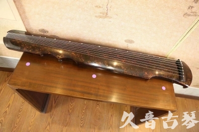甘孜藏族自治州●久音古琴  ●臻品推荐 20230729 [犀牛皮纹伏羲式]