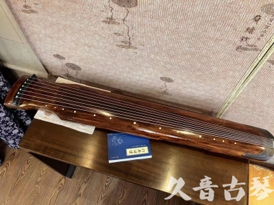 甘孜藏族自治州●久音古琴  ●今日推荐 20240127 [断纹仲尼式]
