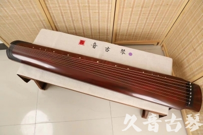 甘孜藏族自治州●久音古琴  ●典藏系列20240227  [洒金绿绮]